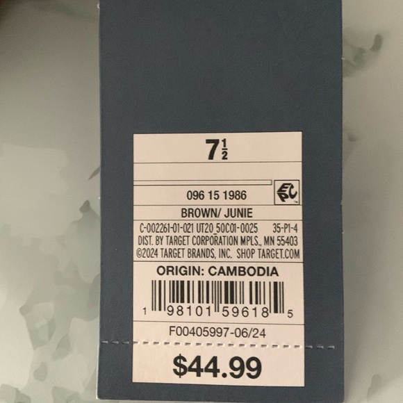 Universal Thread Junie Brown Microsuede Tall Boots size 7.5 new - Picture 5 of 10